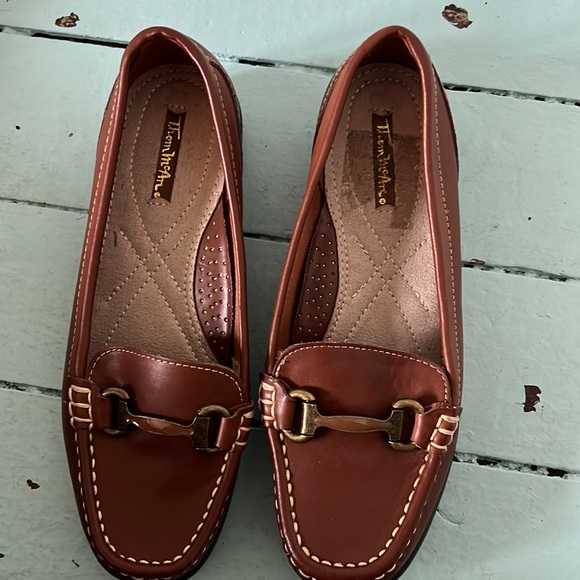 Loafer Size 6W Horse-bite Buckle Leather Upper Thom McAn - Picture 6 of 13